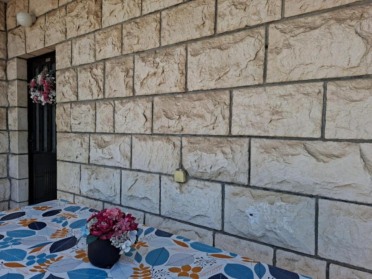 Giovanna - Spacious Lovely Appartement Supetar